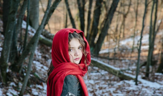 Red-Riding-Hood-in-the-Woods(pp_w940_h626).jpg